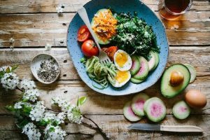 Benefits Of Eating Healthy And Staying Fit